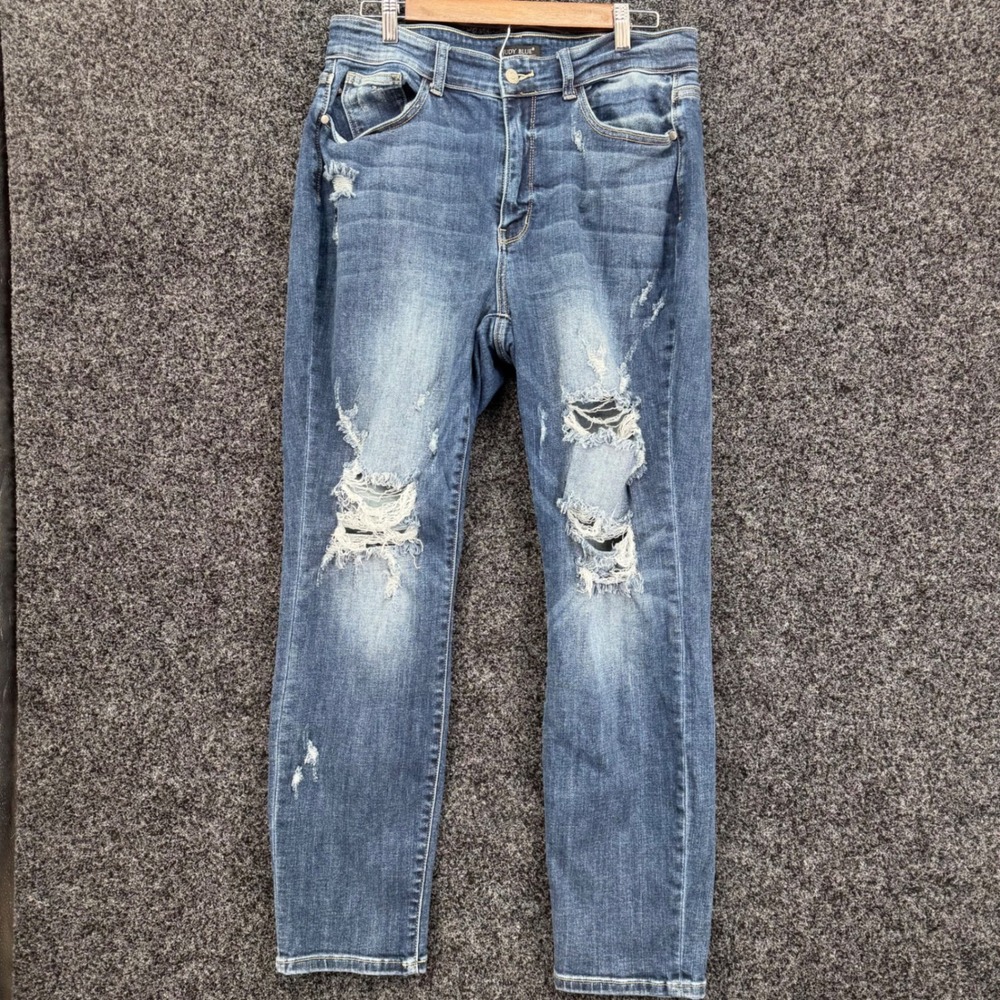 Judy Blue Boyfriend Fit Distressed Jeans 14W Medium Wash JB82427MD-PL